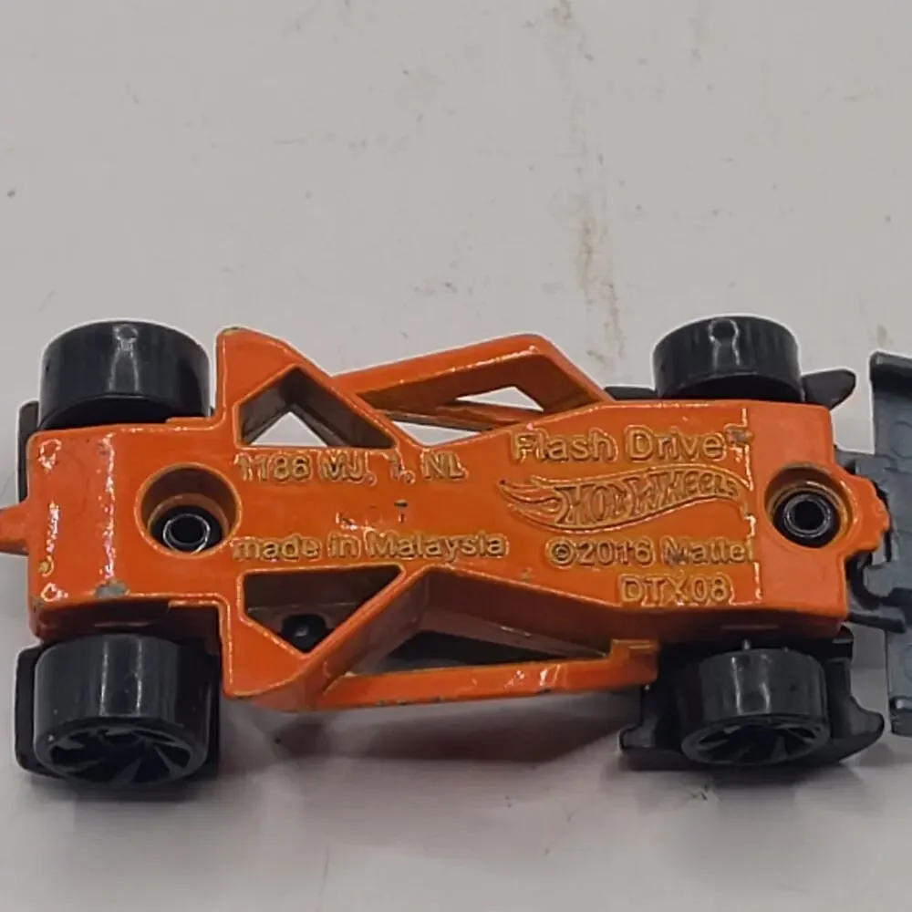 Hot Wheels Flash Drive 2016 Mattel Black Race Car Malaysia